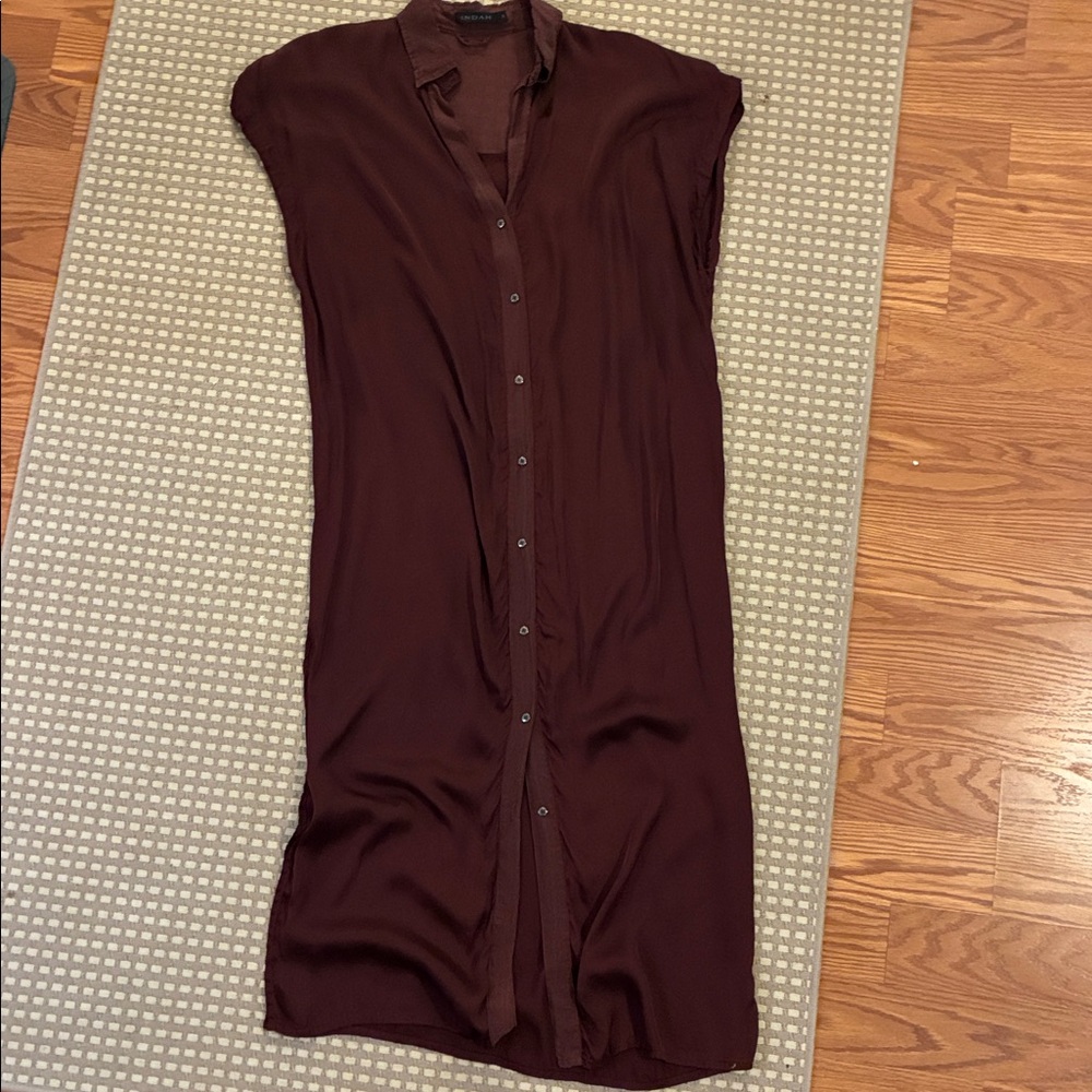 Indah Dress - Picture 2 of 6